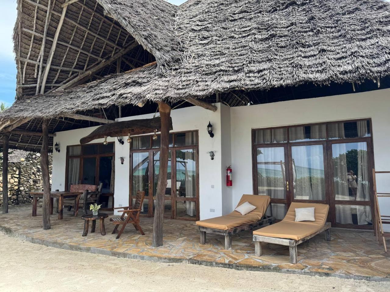 Bitcoin Zanzibar Hotel 2*